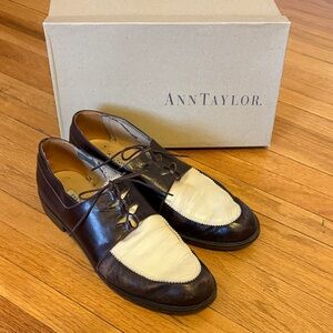 Vintage Ann Taylor Two-Tone Leather Oxfords
